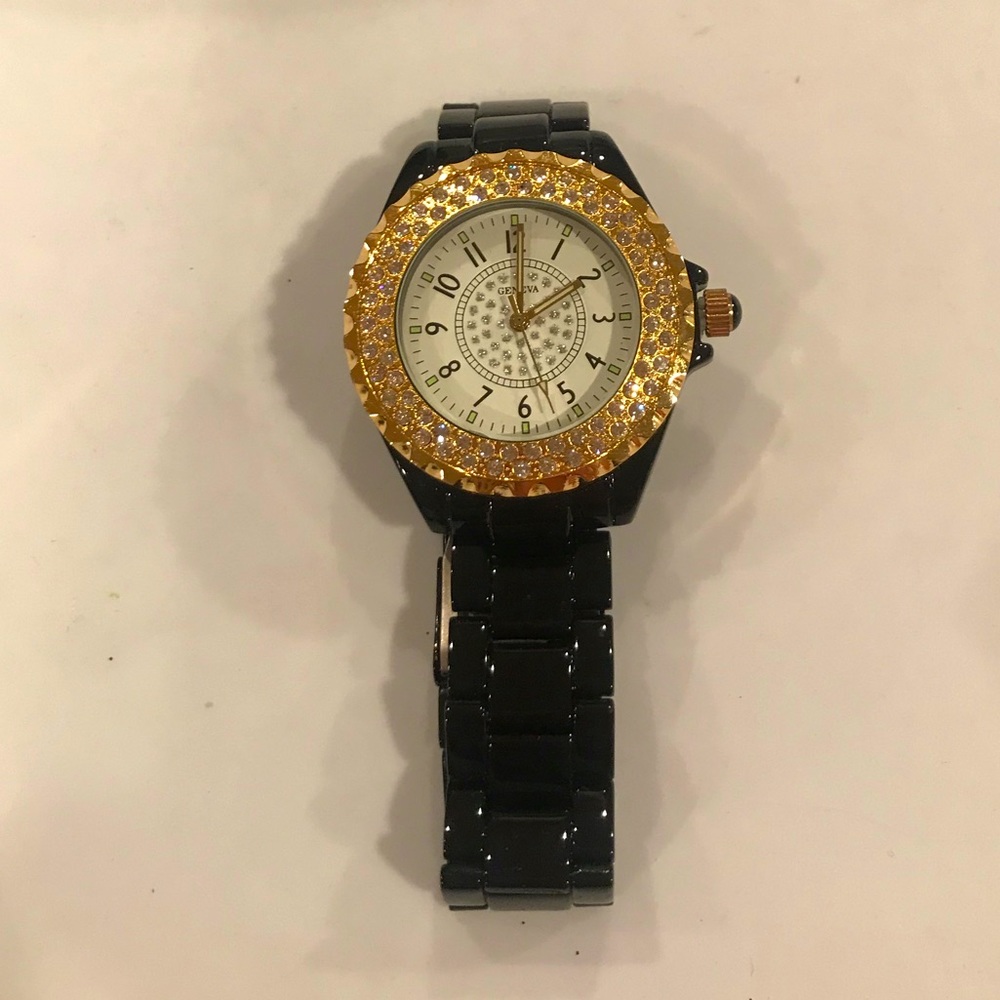Black Geneva fashion watch